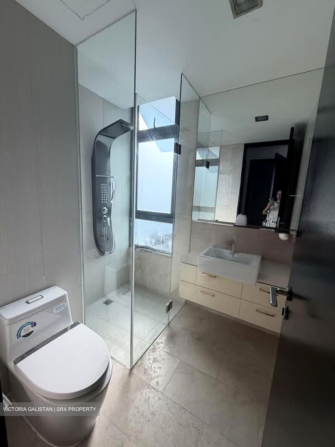 RiverGate (D9), Apartment #568895551
